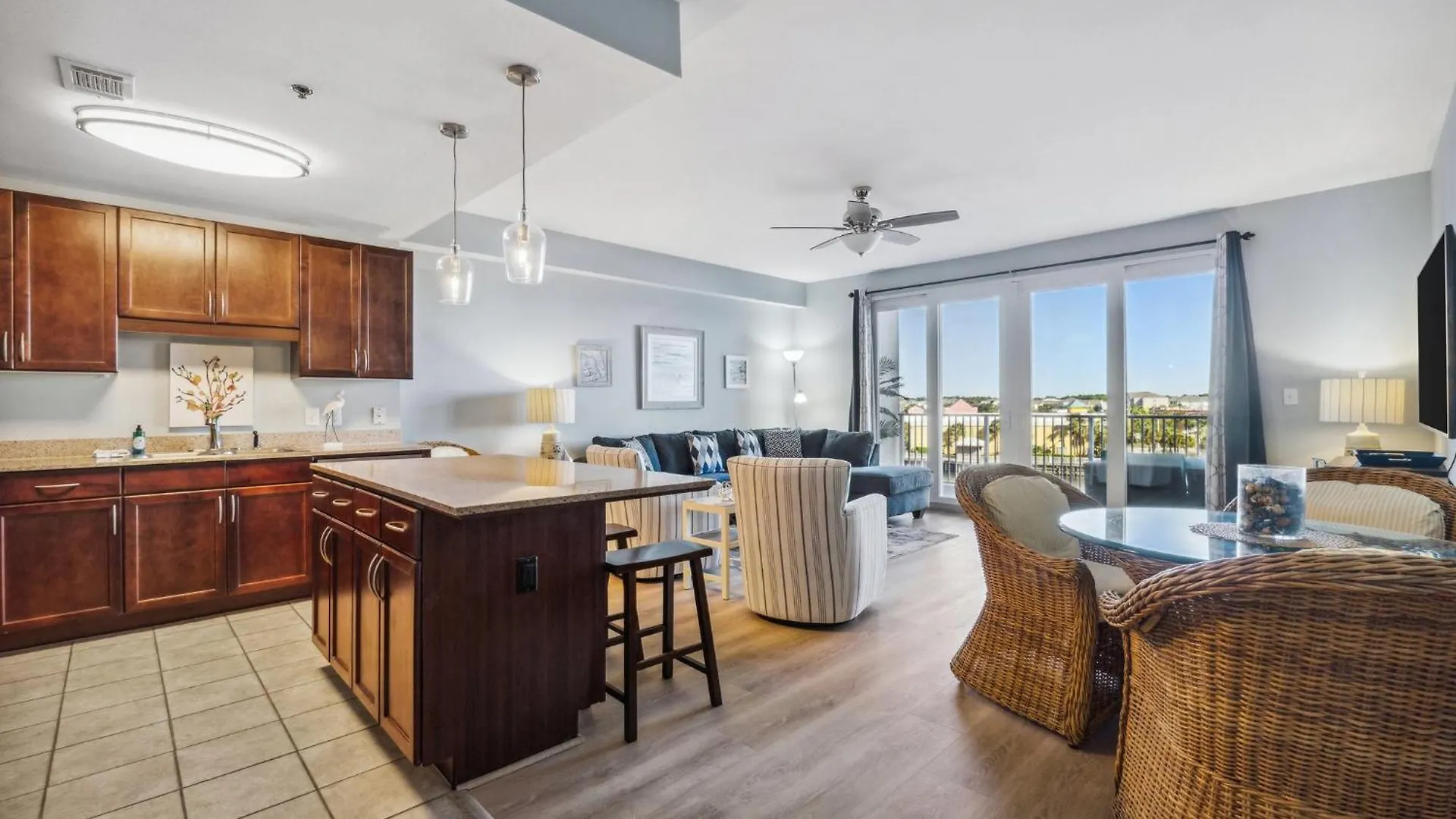 Holiday home Laketown Wharf #317 By Nautical Properties Panama City Beach United States